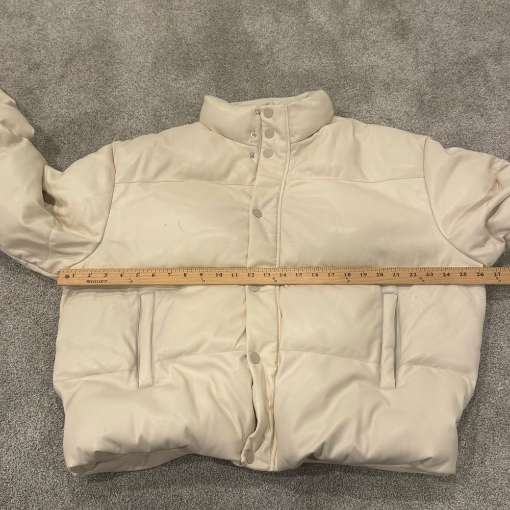 MOTHER The Drop Pillow Talk Puffer Jacket vegan leather white ecru size large - Picture 16 of 16